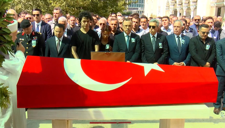 Savcı Kayhan son yolculuğuna uğurlandı! Akın Gürlek de katıldı