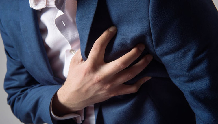 Kalp krizinde en riskli saatler belli oldu: Aman dikkat!