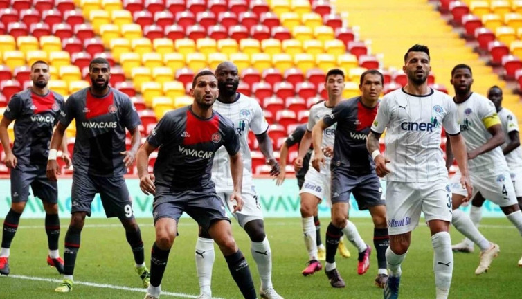 Fatih Karagümrük-Kasımpaşa maçının stadyumu değişti!