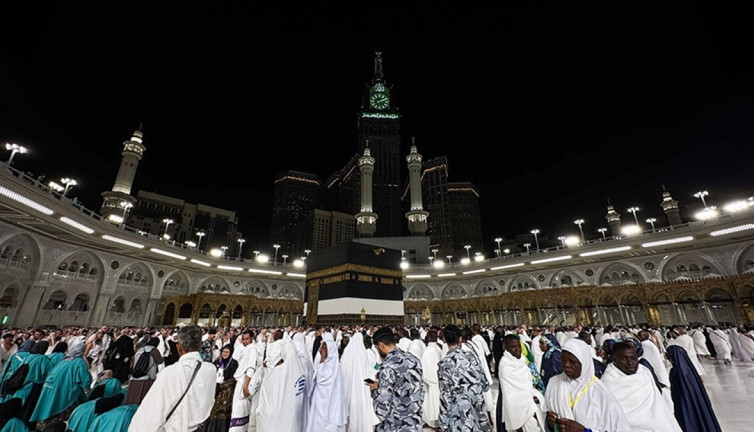 Hac kayıtları için son tarih uzatıldı! Erbaş duyurdu