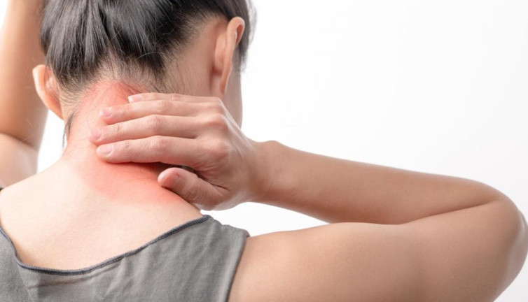 Sabah baş ve boyun ağrılarının gizli nedeni! Uykuda saklı tehlike