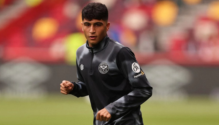 Fenerbahçe Premier Lig'de forma giyen Türk oyuncu için teklif yaptı!