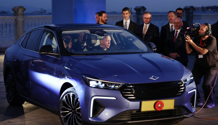 Erdoğan’ın garajına bir TOGG daha!