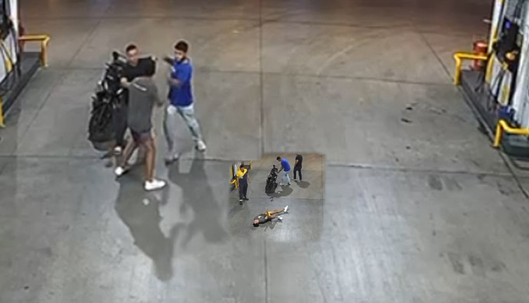 Tek yumruk yetti! Kamera böyle görüntüledi