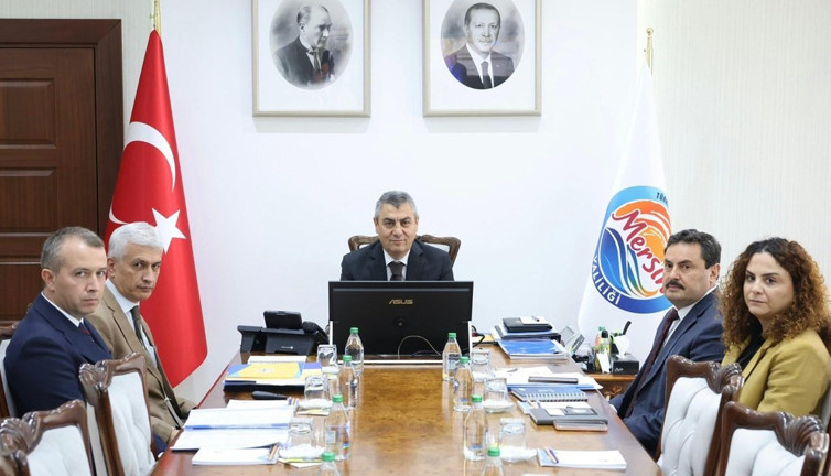 Mersin’de 53 anıt ağaç bulunuyor