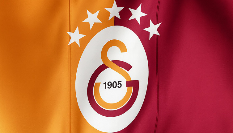 Galatasaray'ın ilk 11'i belli oldu: Okan Buruk'tan büyük sürpriz! Yeni transfer kararı