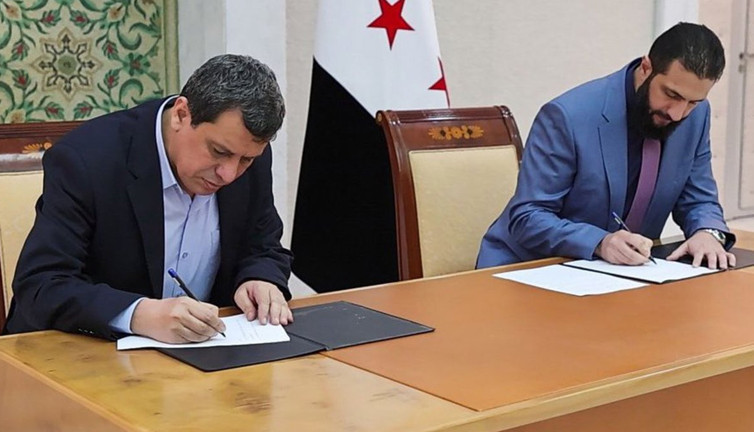 Ünlü gazeteciden flaş Suriye iddiası: Türkiye’nin tezleri sahada çöküyor!