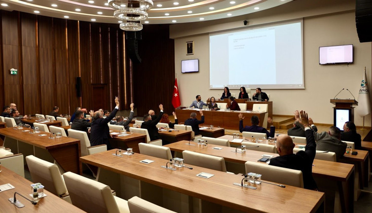 AKP'li başkanvekiline tükürüklü saldırı! 15 gün öncede benzeri yaşandı...