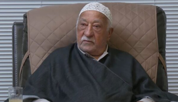 FETÖ’nün mektup arkadaşları şokta! Arşivi ortaya çıktı