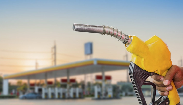Akaryakıt istasyonunun giren şok geçirecek. Araç sahipleri yarın gece yarısına hazırlanın