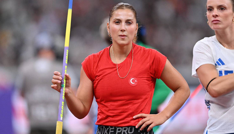 Milli atletler Eda Tuğsuz ve Esra Türkmen Dünya Şampiyonası’na veda etti