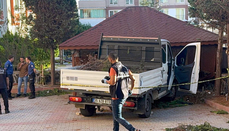 Kesilen dallar topluyordu! Çorlu'nun en acı kazası