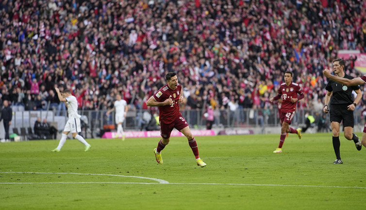 10 yıl önce bugün: Tarihi maçta 9 dakikada 5 gol