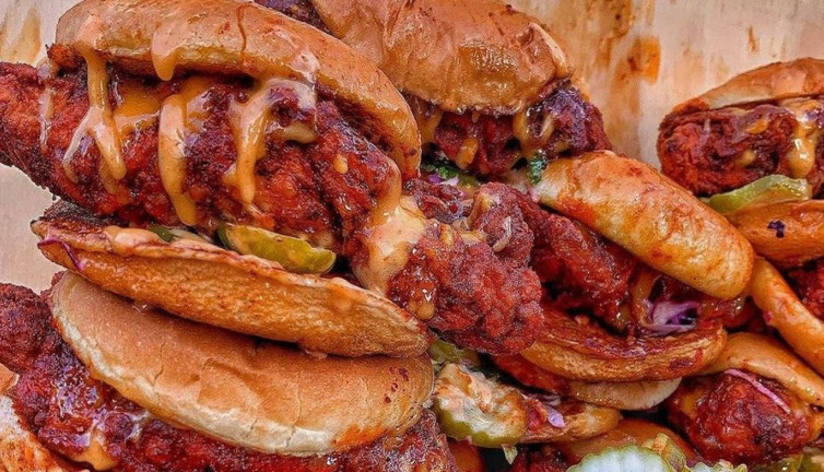 Gıda devi iflas bayrağını çekti. Tüm şubelerini kapattı. Rakibi 100 şube daha açacak