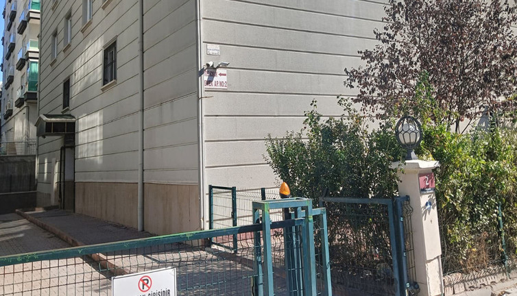 Kıskanç adam dehşet saçtı! Boşanma aşamasındaki eşi ve sevgilisini bıçakladı