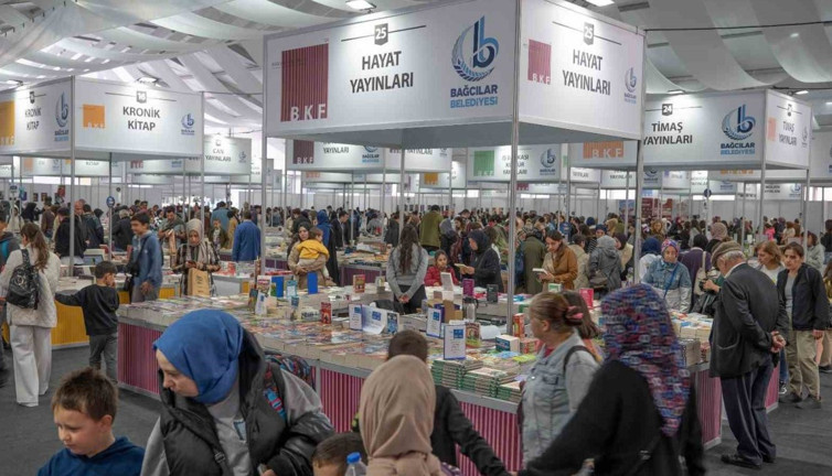 Kitapseverlerin yeni adresi: 4. Bağcılar Kitap Fuarı başlıyor!