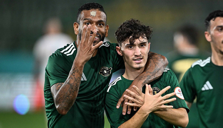 Galatasaray'ın genç yıldızı coştu, Erokspor farka koştu!