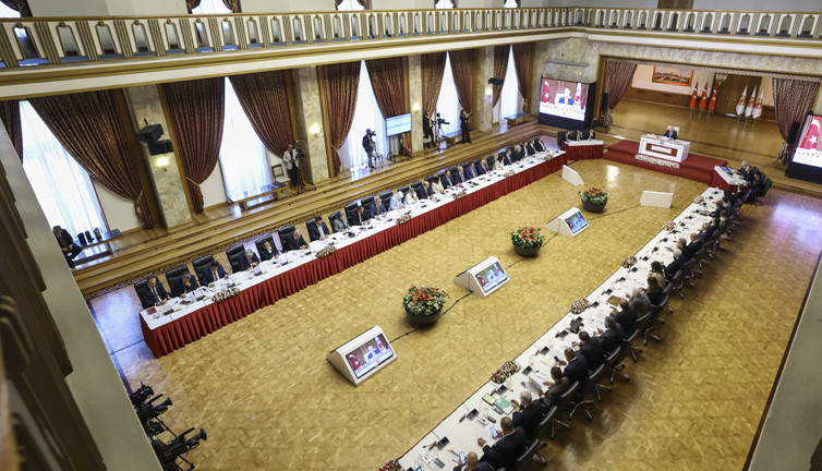 Açılım komisyonunda teröristin getirilmesi istendi!