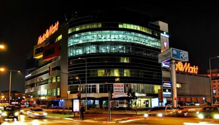 Bursa'daki dev AVM'yi belediye satmaya hazırlanıyor. Belediye başkan doğruladı