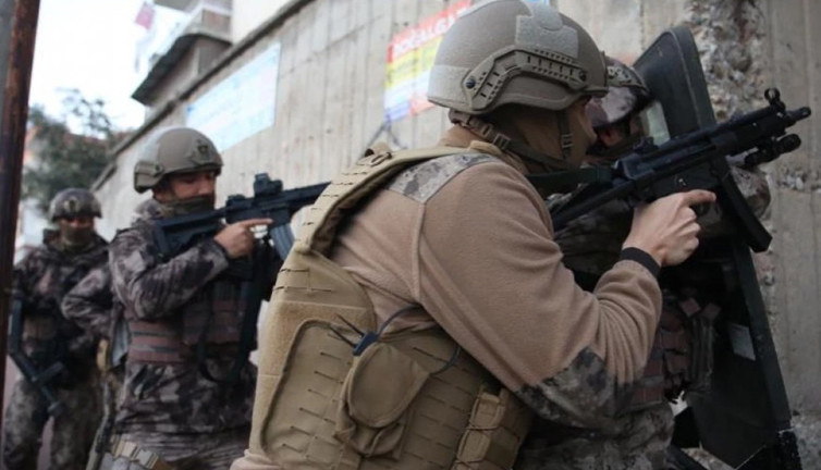 Dışişleri Bakanlığı’nda FETÖ Operasyonu! Mahrem yapılanma ağı çökertildi: Çok sayıda kişi gözaltına alındı