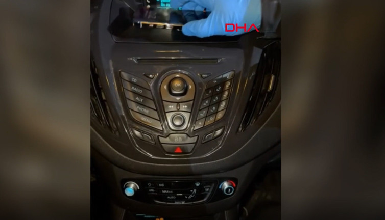 Düzenek bile kurtaramadı! Kokainle kalaşnikof mermileri bulundu