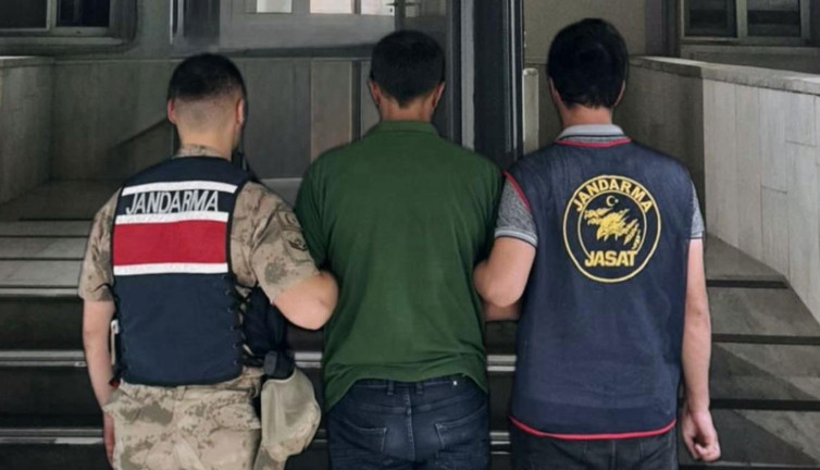 Hapis cezası bulunan kişiler yakalandı! 9 yıldır aranıyorlardı