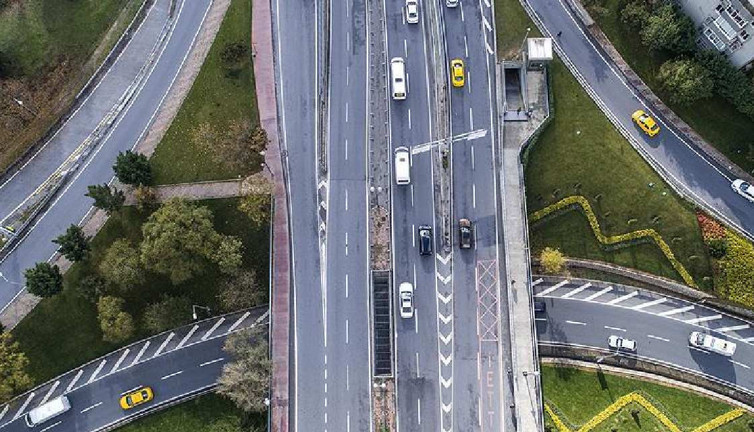 Sürücüler dikkat! Yarın bu yollar kullanılamayacak