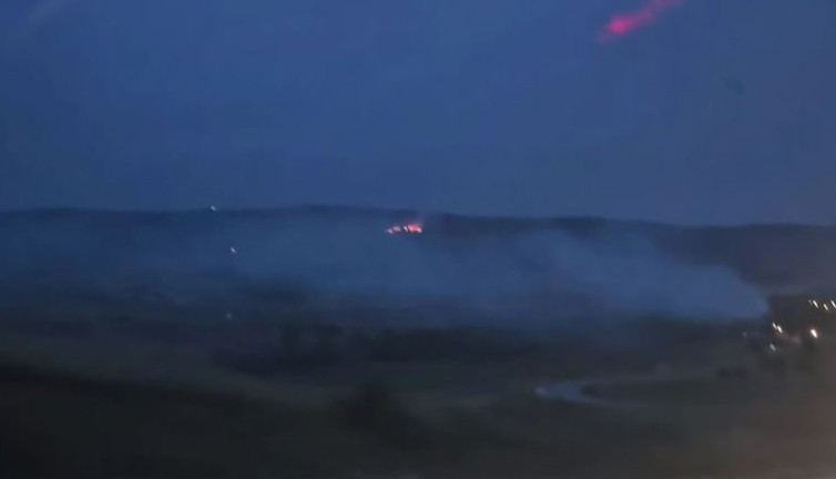 Çukurören Köyü'nde ormanlık alanda yangın paniği: Ekipler seferber!