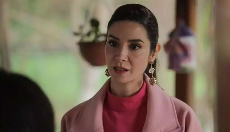 Beyin anevrizması teşhisi konulmuştu! Ahu Yağtu hastane odasından paylaştı