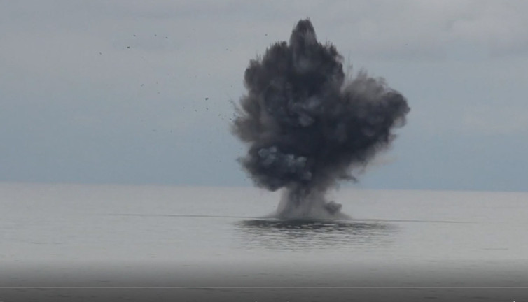 Bomba yüklü gizemli cisim yok edildi! Türk sularında bulunmuştu