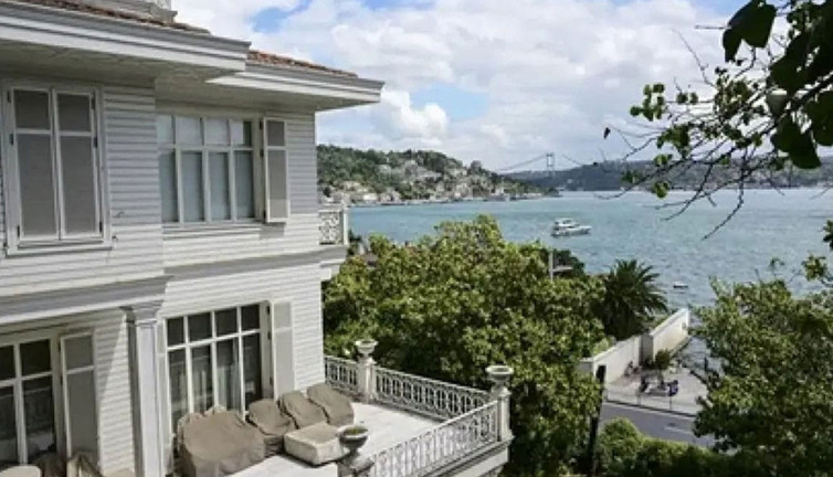 Beyaz Köşk'ün yeni sahibi belli oldu! 1 milyar liraya satıldı