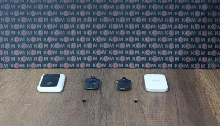 MTSK sınavında gizli kamera ve Wi-Fi şoku! Kopya çetesine suçüstü: Iğdır’da 11 kişi yakalandı