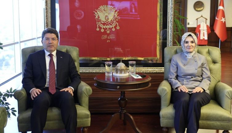 Bakanlar Göktaş ile Tunç bir araya geldi