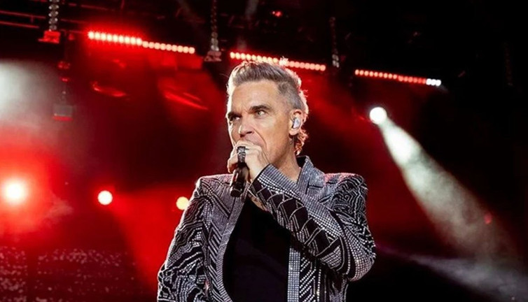 İstanbul’da ilk kez konser verecekti! Robbie Williams’ın hayranlarını üzen haber geldi