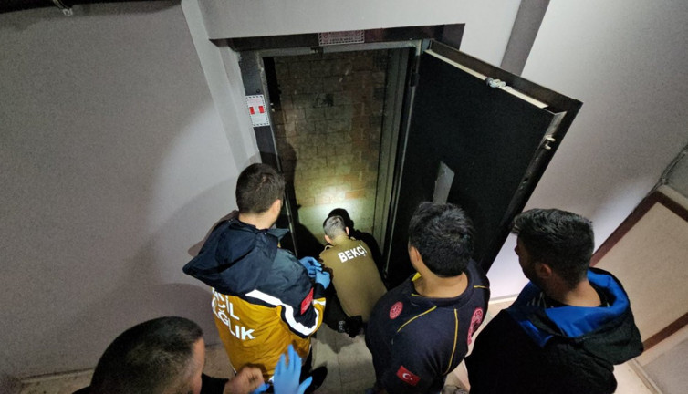 Pınarhisar'da asansör faciası: Kırklareli İl Sağlık Müdürü'nün eniştesi öldü!