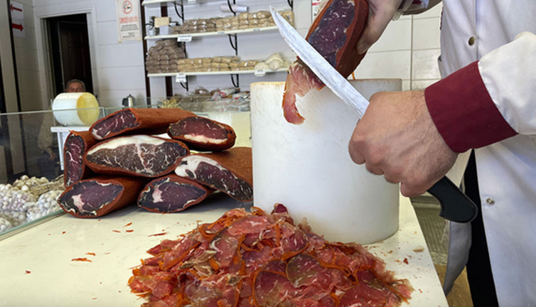 Kayseri'den Kastamonu pastırmasına ambargo!