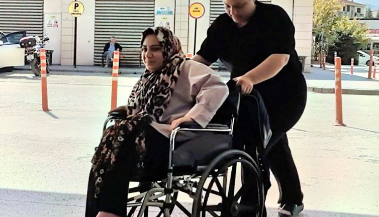 Piknik keyfi zehir oldu! Genç kadın yılan ısırığıyla canından oluyordu