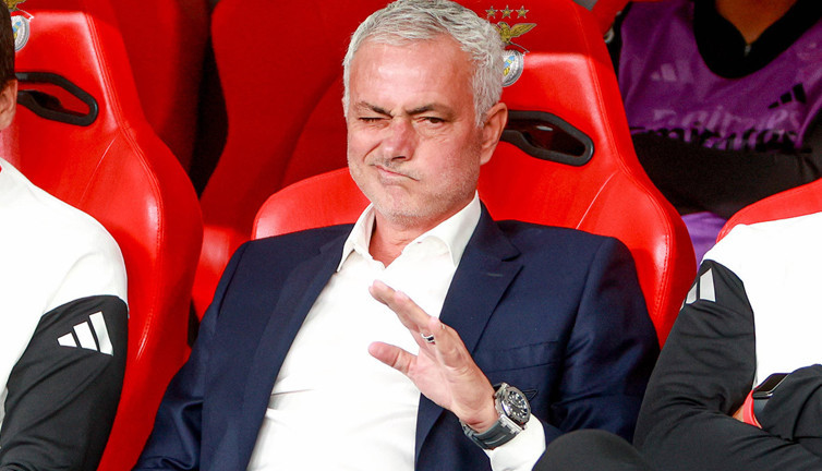 Mourinho'dan Benzema iddialarına flaş yanıt: 'Fenerbahçe'deyken konuştuk'