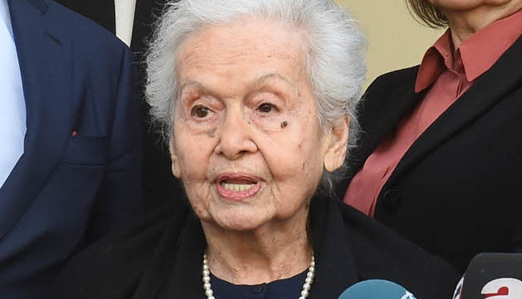 Celal Bayar'ın kızı Nilüfer Gürsoy; "Hayır diyorum"