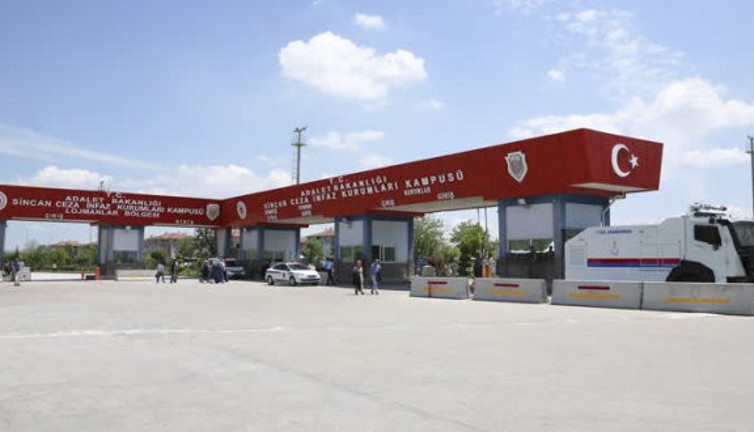 Darbe girişimi davalarında Ankara'da ilk karar!