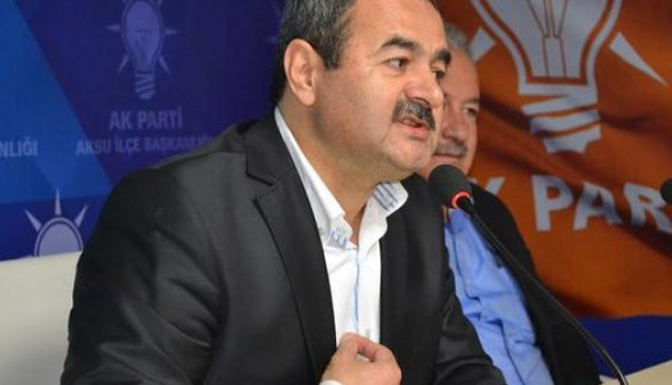 AKP'li Samani'nin kızı göreve iade edildi