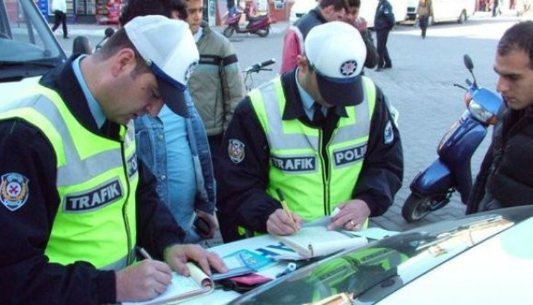 Bunu yapanın ehliyetine el konulacak