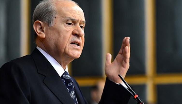 Bahçeli: "Zarrab davası üzerinden Türkiye hedef alınmaktadır"