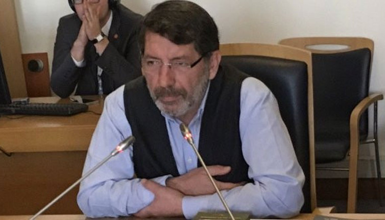 Yavuz Selim Demirağ Halk TV’ye konuk oluyor (04 Aralık 2017)