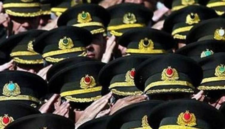 Kumpas mağduru subaylara kötü haber