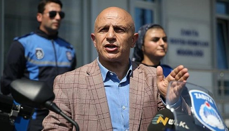 Memurunu döven zabıta müdürüne adli soruşturma