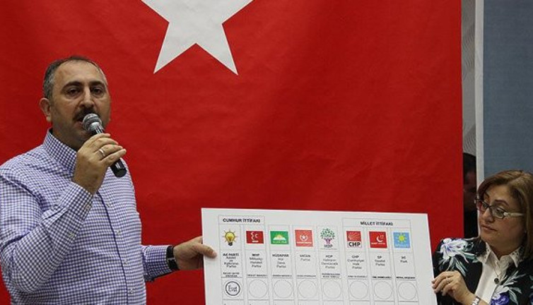 Adalet Bakanı: "Cebimizdeki 200 lirayı 2 bin lira yapacağız diyoruz"