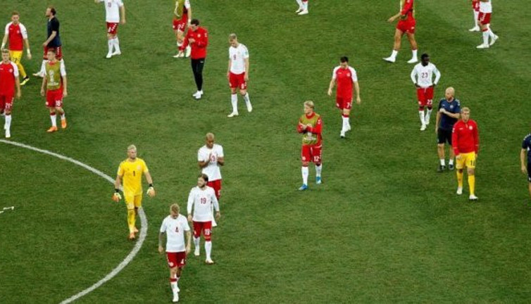 Danimarka’da milli oyuncular kampı terk etti