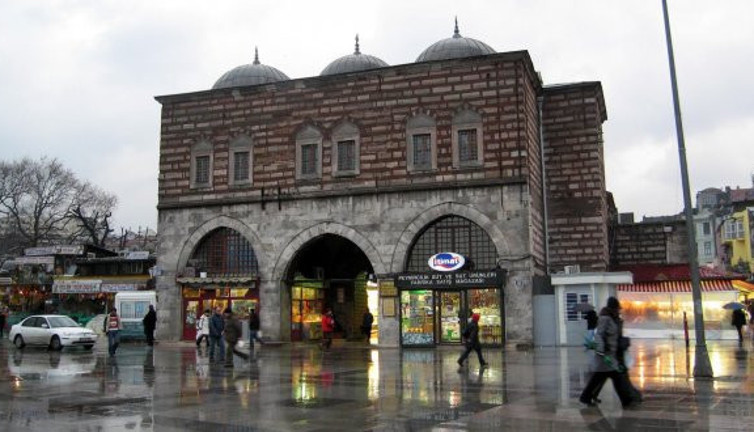 Tarihi çarşıya restorasyon!