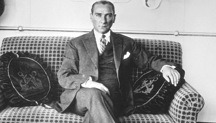 Mustafa Kemal Atatürk'ün ölüm nedeni